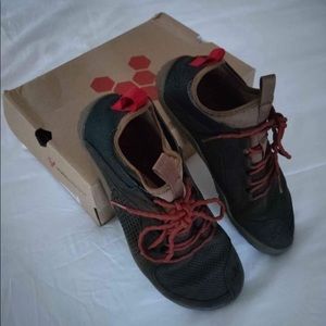 Vivian Barefoot Primus Trek